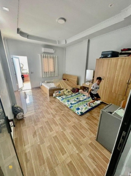 Bán nhà 4 tầng 84 m² tại Đường Nguyễn Thị Thập, Phường Bình Thuận, Quận 7, Hồ Chí Minh